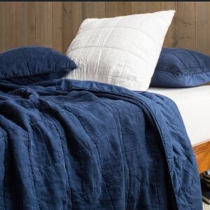 Parachute home linen box quilt indigo